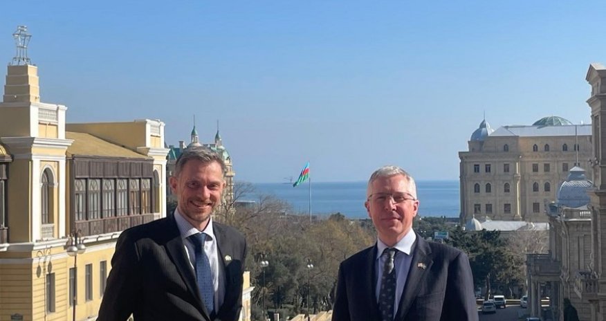 Böyük Britaniyanın XİN rəsmisi Azərbaycanda səfərdədir