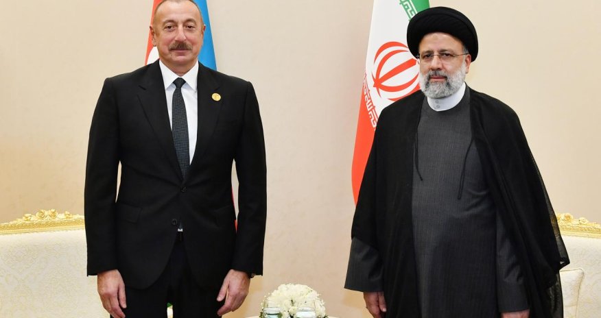Azərbaycan Prezidenti iranlı həmkarını təbrik edib