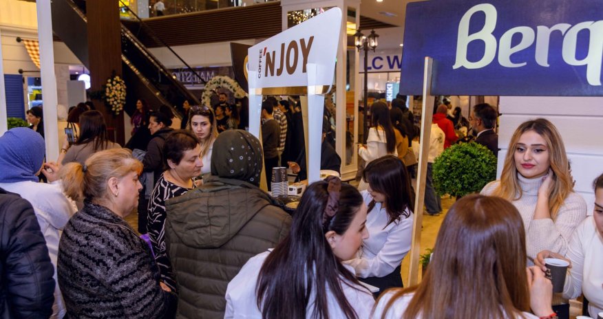 Berqa” və “Cofee N`Joy” “Sevginin İZi” adlı yarmarkada