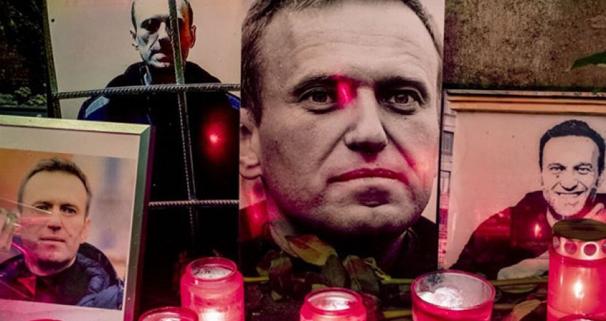 Navalnının nəşi anasına verilib