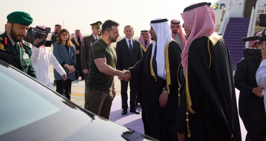 Zelenski Səudiyyə Ərəbistanına səfər edib