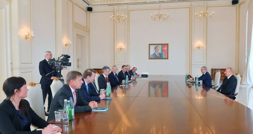 Prezident Alman İqtisadiyyatının Şərq Komitəsinin sədrini qəbul edib