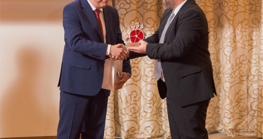 Communication for all: now learning sign language is even easier