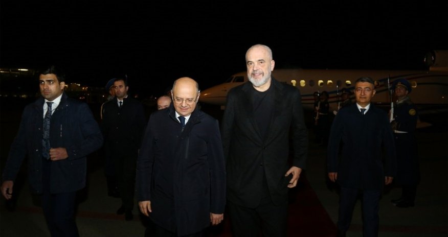 Albaniyanın Baş naziri Edi Rama Azərbaycana işgüzar səfərə gəlib
