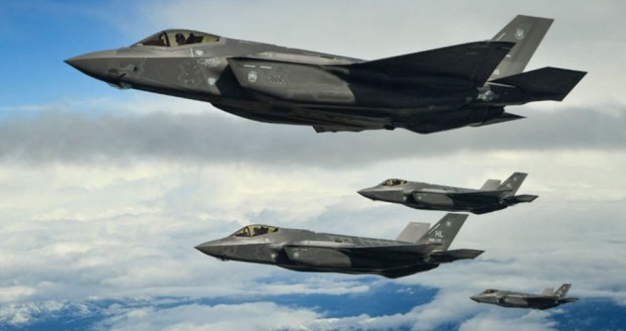 Пентагон сертифицировал бомбардировщик F-35A на применение ядерного оружия