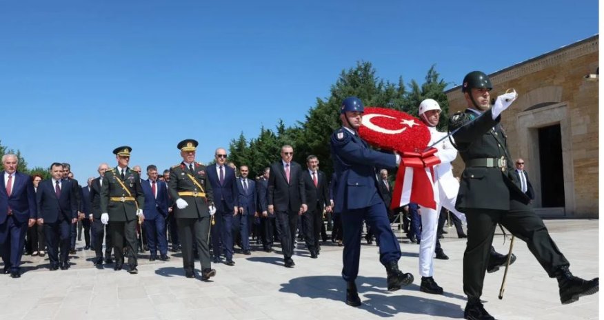 Türkiyə xaricdə əməliyyatlar aparmaq üçün icazə istəməyəcək - nazir