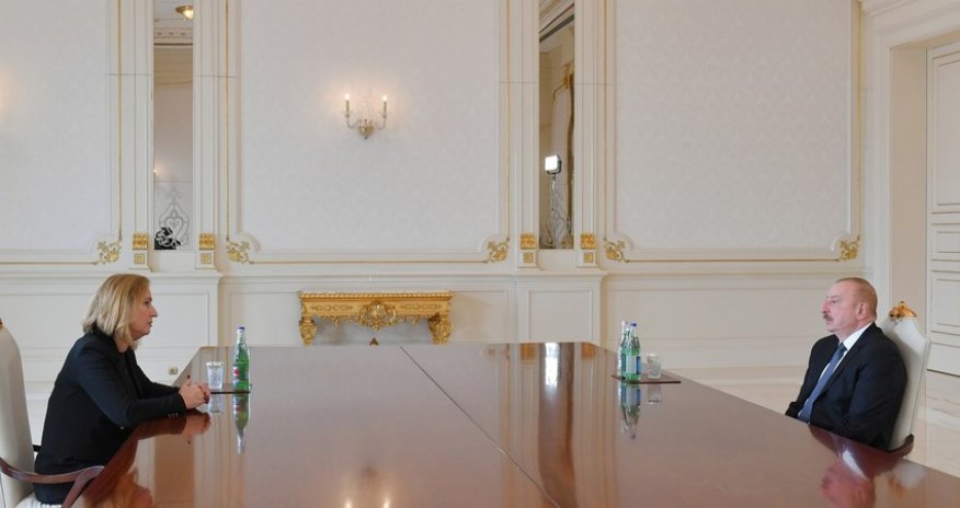 Prezident İsrailin sabiq xarici işlər nazirini qəbul edib