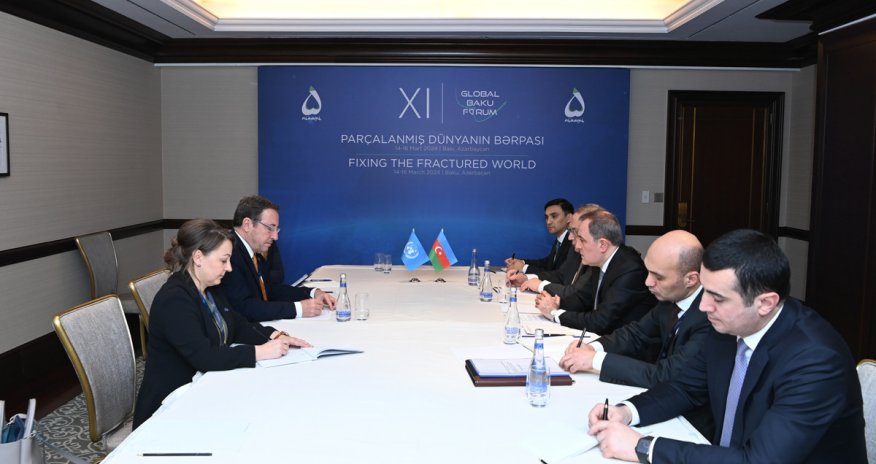 Ceyhun Bayramov  Axim Ştayner ilə görüşüb