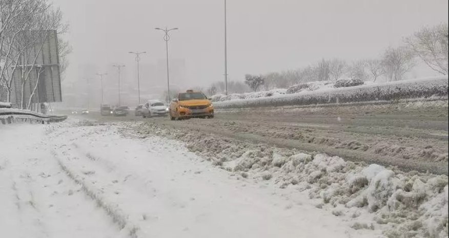 Türkiyədə güclü qar yağıb,məktəblər bağlanıb