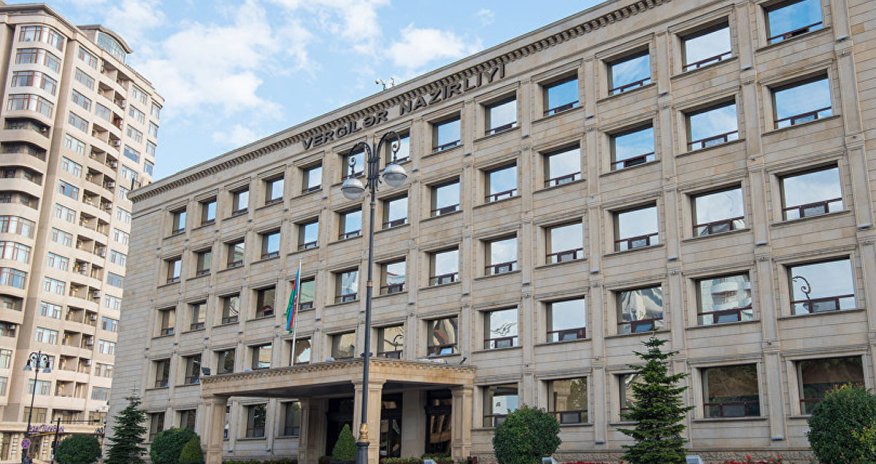 Xüsusi rütbə vergi orqanlarının vəzifəli şəxslərinə ömürlük veriləcək