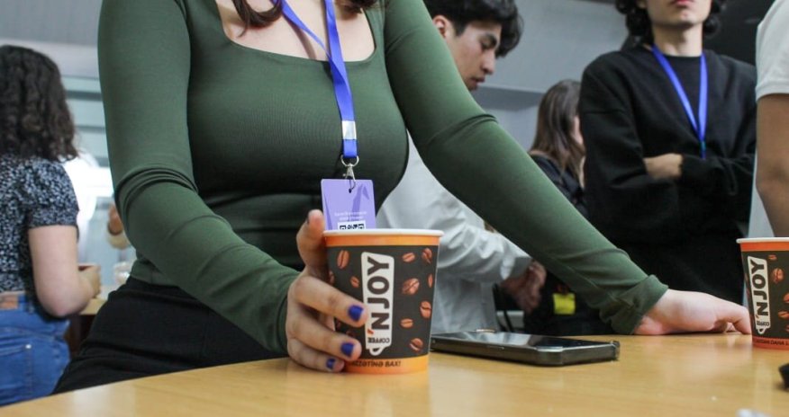 “Coffee ‘N Joy” Avropa Gənclər Parlamentinə dəstək olub