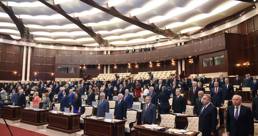 Deputatlar Paşinyanın Brüsseldə keçiriləcək görüşünə etiraz edib