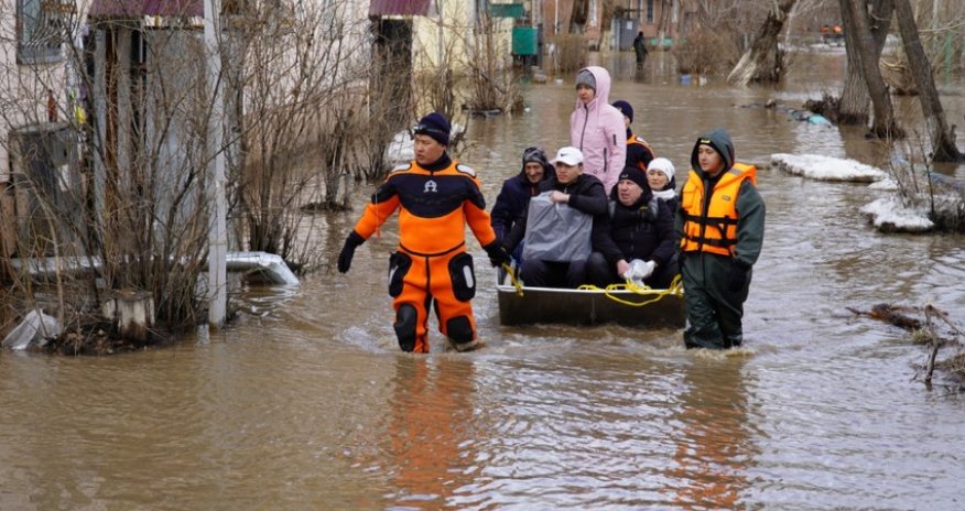 Qazaxıstanda daşqınlara görə 63 mindən çox sakin təxliyə edilib