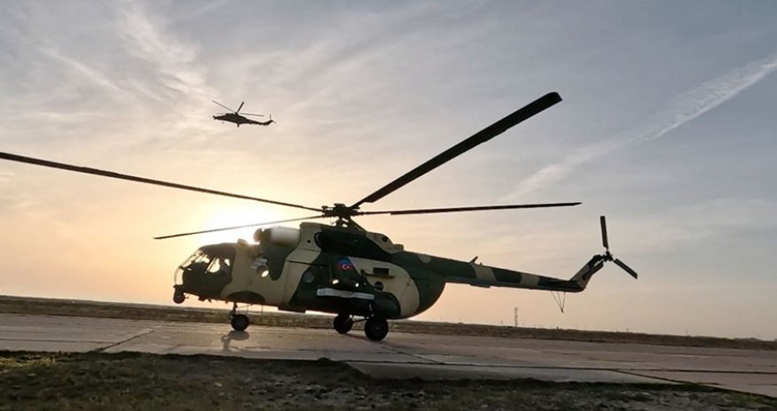 Военные летчики выполнили учебно-тренировочные полеты