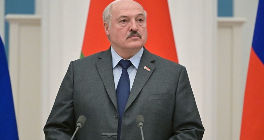 Лукашенко вылетел с рабочим визитом в Москву