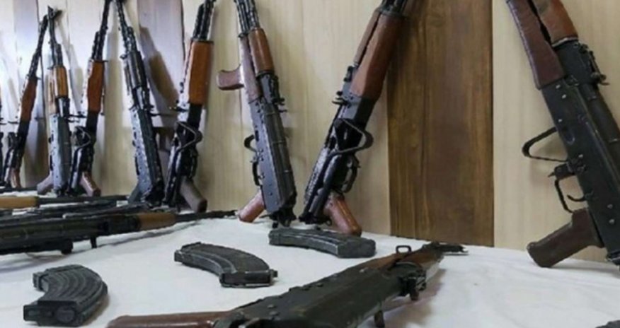 В Ханкенди обнаружены оружие и боеприпасы