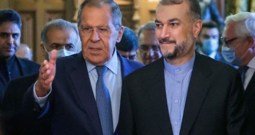 Lavrov iranlı həmkarı ilə Yaxın Şərqdəki vəziyyəti müzakirə edib