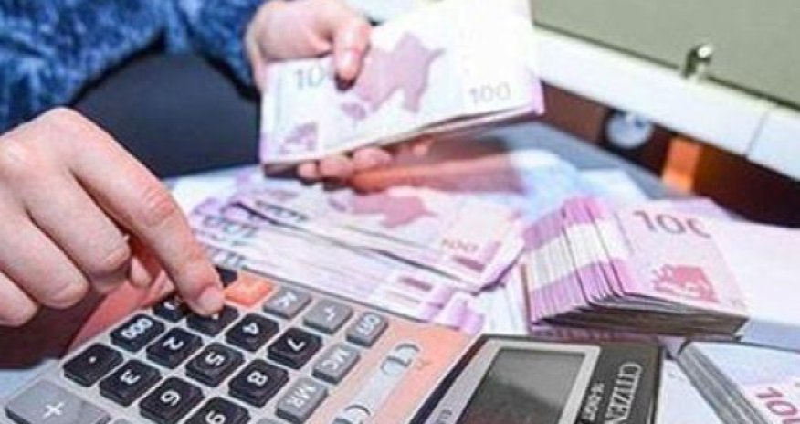 Əhalinin banklardakı əmanətinin həcmi artıb