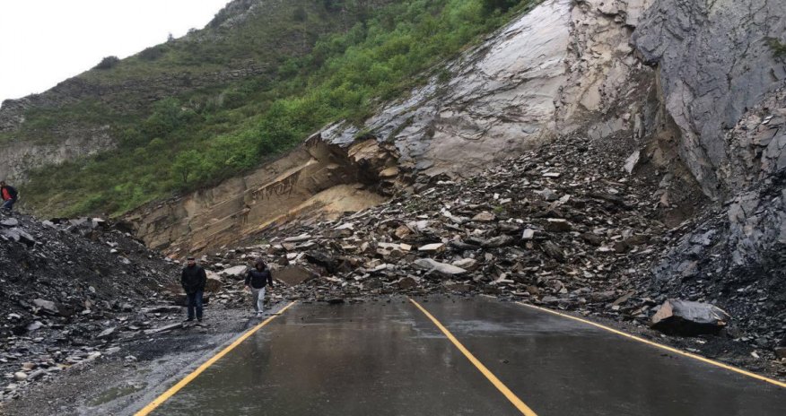 Ermənistan - İran yolu bağlanıb