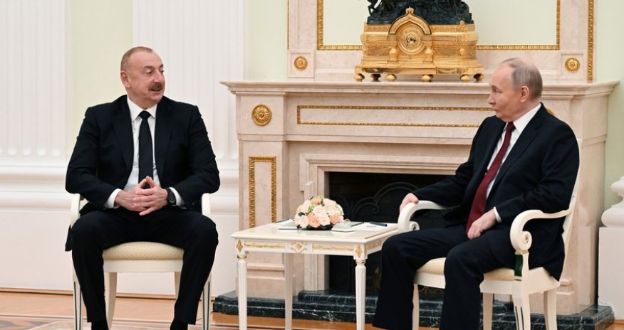 Azərbaycan və Rusiya prezidentlərinin təkbətək görüşü keçirilib - YENİLƏNİB