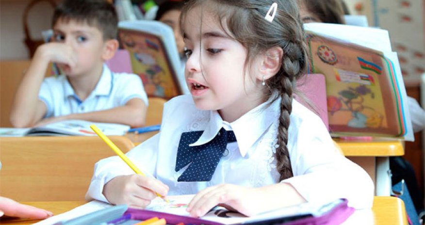 Üç ümumtəhsil müəssisəsində birinci sinifə qəbul üçün alternativ məktəb seçimi yaradılıb