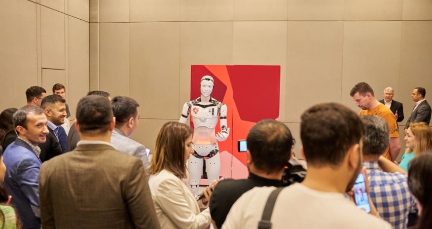 AGE OF INNOVATIONS KICKS OFF WITH BAKCELL!