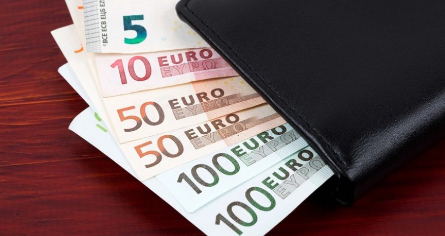 Bu günə olan məzənnə açıqlandı