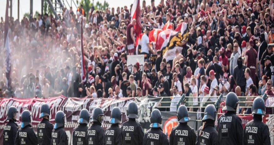 Almaniyada futbol matçı zamanı iğtişaş baş verib, 155 polis xəsarət alıb