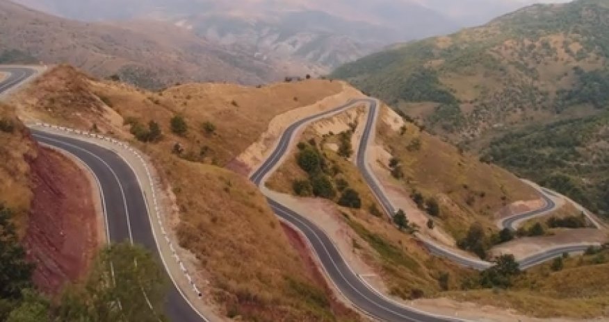 Sülh müqaviləsi imzalansa AİB Zəngəzurdan keçən dəmir yolu xəttinə sərmayə qoyacaq