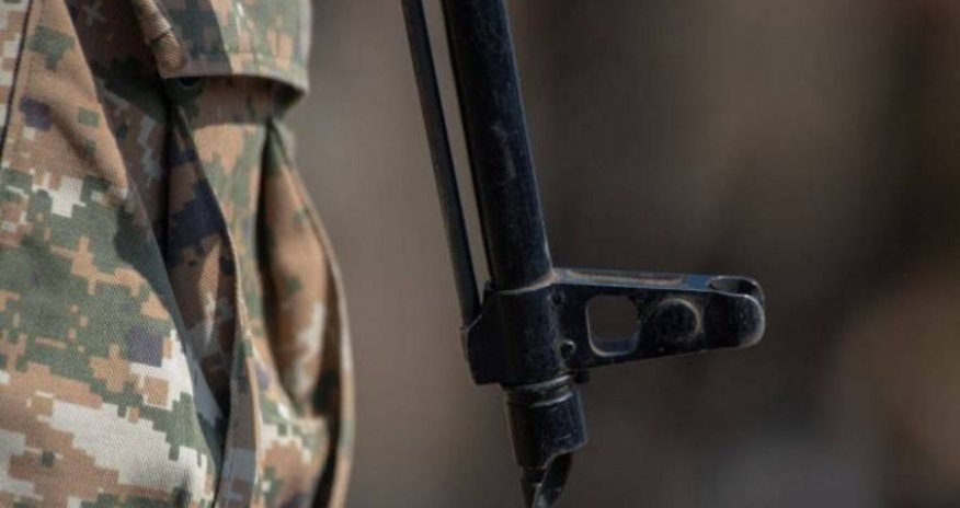 Contract soldier commits suicide in Armenia