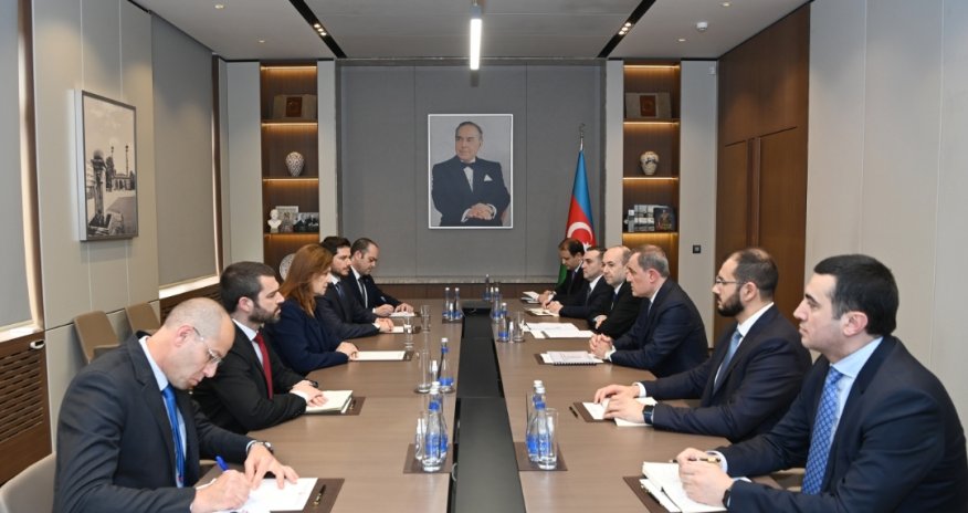 Ceyhun Bayramov İsrail rəsmisi ilə görüşüb