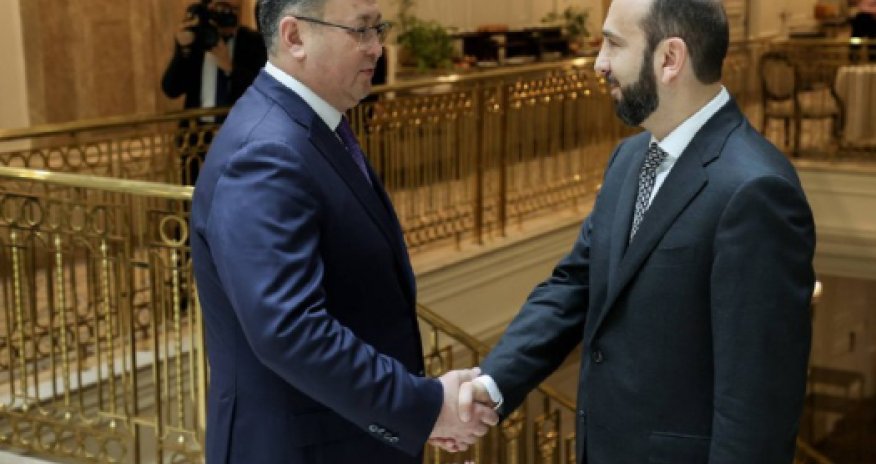 Переговоры глав МИД Армении и Казахстана