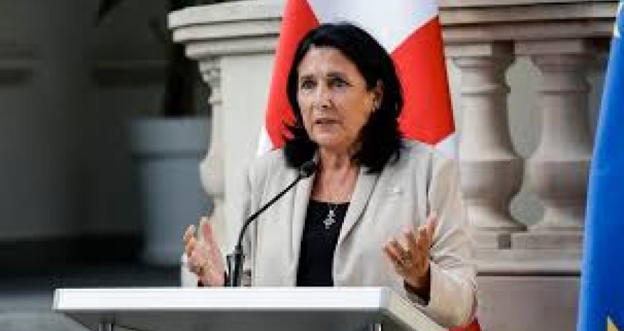 Zurabişvili “xarici təsir” haqqında qanun layihəsinə veto qoyacağını təsdiqləyib