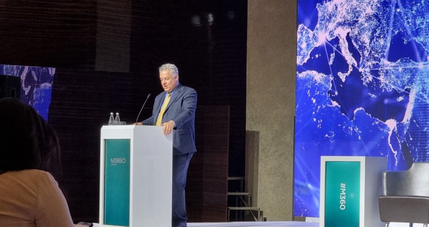 5G imkanlarını bütün insanlar üçün əlçatan etmək lazımdır - John Giusti