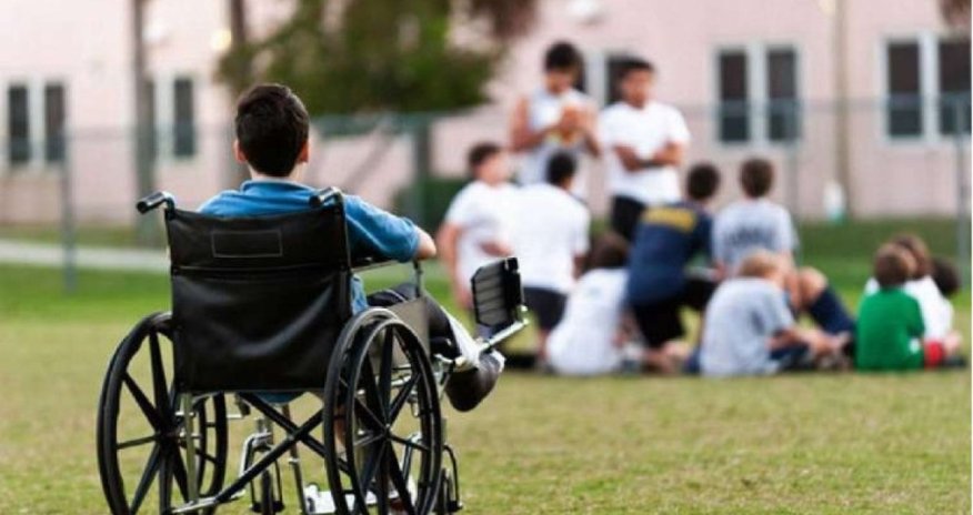 Əlilliyi olan 342 uşaq daimi dövlət himayəsində yaşayır