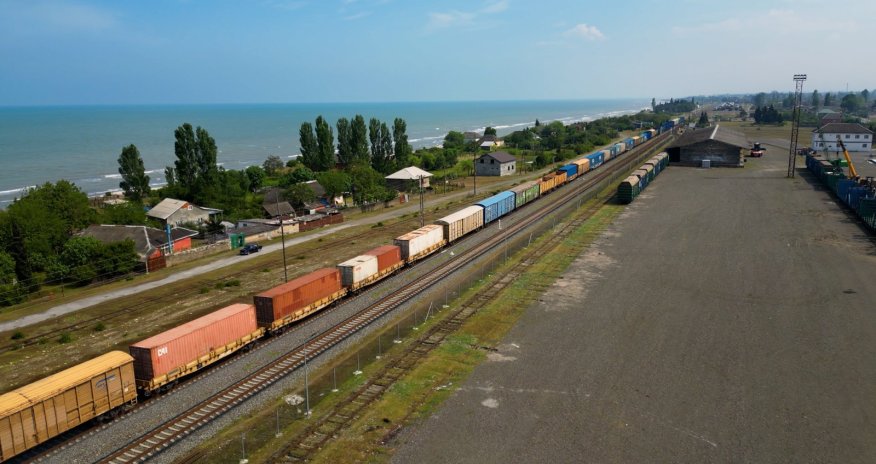 Astara terminalı istifadəyə verilib