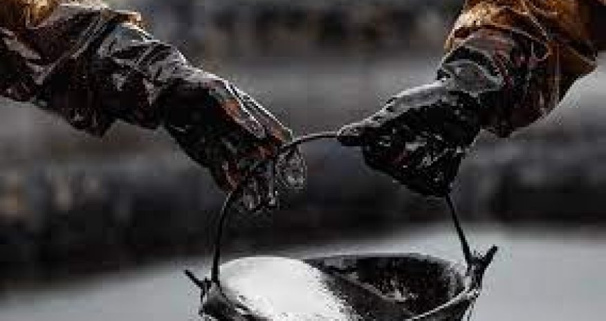 Dörd ayda nəql edilən neft 14,8% azalıb