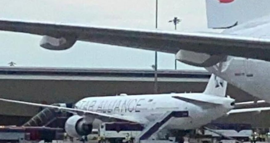 Londondan Sinqapura uçan təyyarə hava boşluğuna düşüb,71 nəfər xəsarət alıb