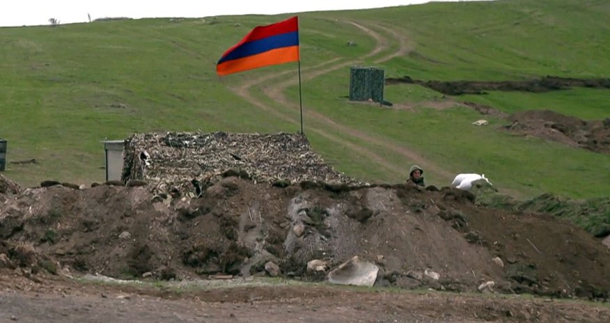 Армения строит наблюдательные пункты для пограничников на границе с Азербайджаном