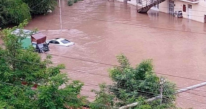 Ermənistandakı daşqınlarda 4 nəfər ölüb - Video - Yenilənib