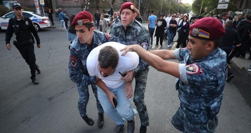 İrəvanda 284 etirazçı saxlanılıb,273-ü cərimə olunaraq azadlığa buraxılıb - Yenilənib