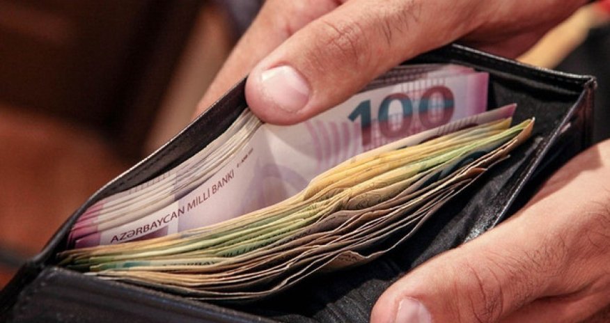 Bakıda orta aylıq nominal əmək haqqı 8% artıb