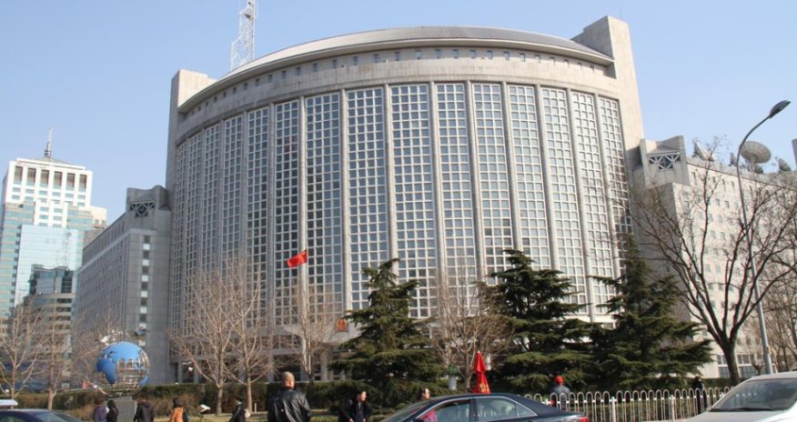 Çin Kaledoniyadan vətəndaşlarını təxliyə edib