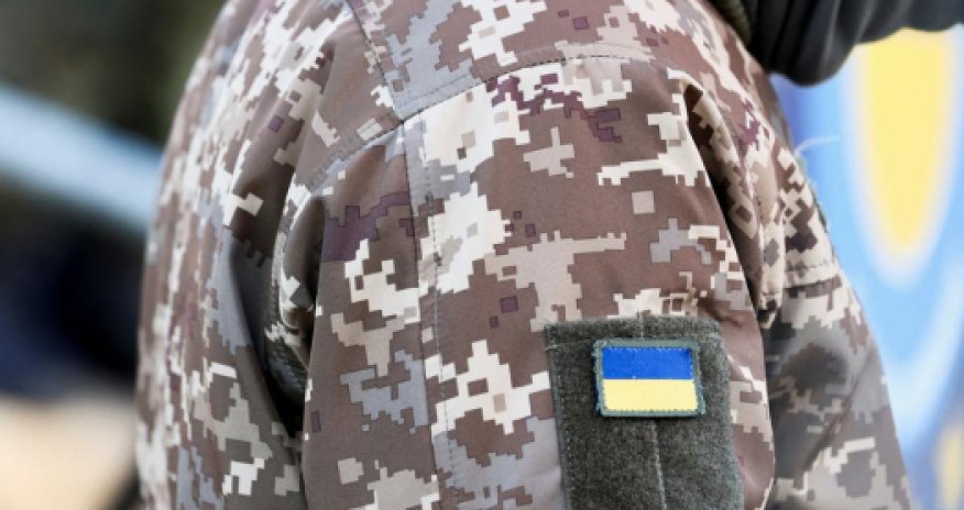 Все больше украинских заключенных хотят на фронт