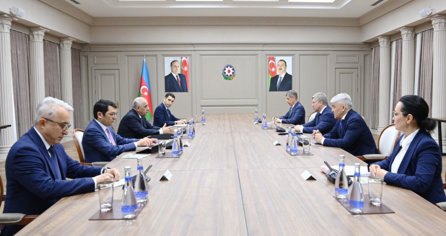 Əli Əsədov Ulyanovsk vilayətinin qubernatoru ilə görüşüb