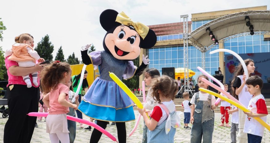 İlk milli uşaq markası  “Shokki Mokki” uşaqlar üçün Gəncədə festival təşkil edib