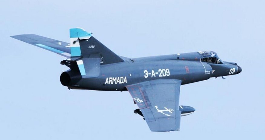 СМИ: Аргентина обсуждает передачу штурмовиков Super Etendard для Украины