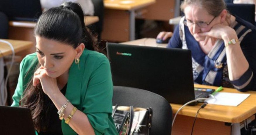 Bu gün xarici dil müəllimləri sertifikasiya imtahanı verəcəklər