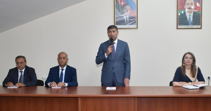 Yasamal Rayonunun İcra Başçısı sakinlərlə görüşüb
