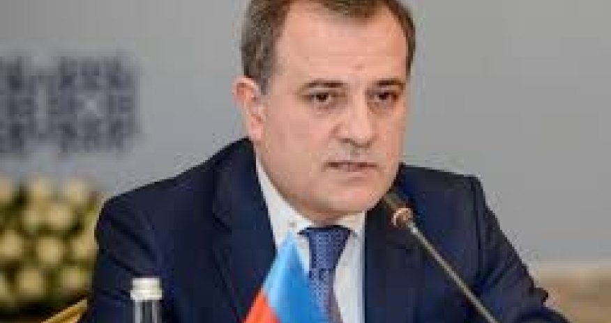 Джейхун Байрамов встретился с замглавы МИД Италии Эдмондо Чириелли